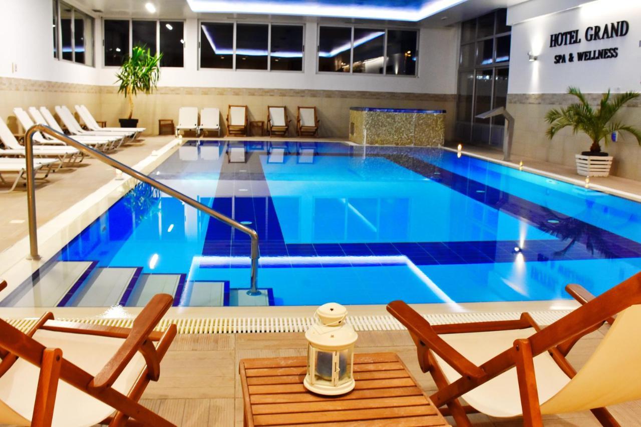 Spa Hotel Grand Krupanj ภายนอก รูปภาพ